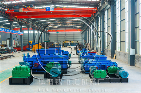 白云石破碎機(jī)出廠價(jià)格多少錢一臺